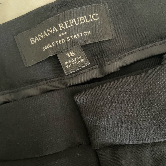 Banana Republic High Rise Bootcut Dress Pants - Picture 4 of 9